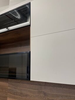 Prodám NOVOU černou kuchyň Plzeň DTD Egger U899 - 19