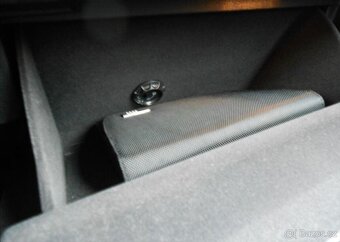 Audi Q3 2,0 TSFI 125 kW 4x4 SERVISKA benzín - 19