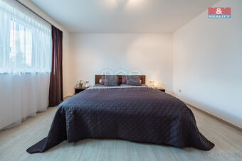 Prodej rodinného domu, 220 m², Horoušany, ul. Diamantová - 19