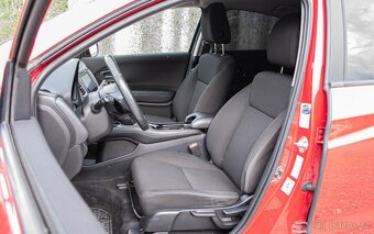 Honda HRV 1.5 i-VTEC CVT 96kW automat - 19