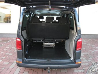 Volkswagen Transporter 2.0TDI 150PS L2H1 Kombi-9 - 19