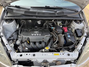 Toyota Yaris TS 1.5 VVTI - 19