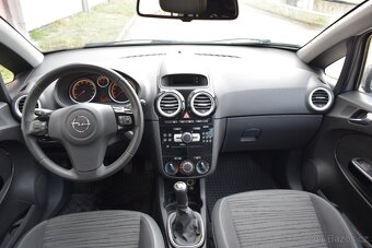 Opel Corsa ACTIVE 1.4 T/ČR/100TKM/2014/ - 19