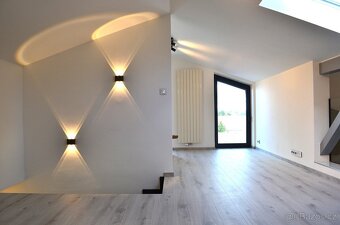Mezonetový nový byt 4+kk, 121m2, terasa 17m2, kóje 7m2, dvě - 19