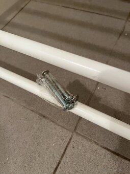 Dětská postel + matrace + prostěradla + povlečení - 19