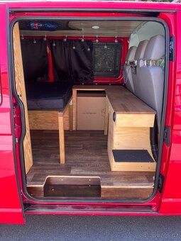 VW T5.1 Long s vestavbou - 19