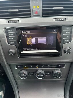 VW GOLF 7-1.6TDI-77KW-PĚKNY STAV-NAVIGACE - 19