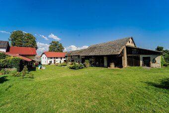 Plužná, prodej usedlosti 155 m2 s pozemky 3.329 m2 a velkými - 19