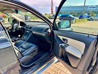 Volvo XC90 D5 manuální převodovka - 19
