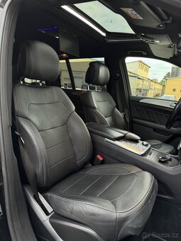 Mercedes-Benz GL350d 2015 - 19