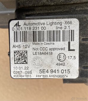 světlomet levý a pravý Škoda Octavia 5E4941015 5E4941016 - 19