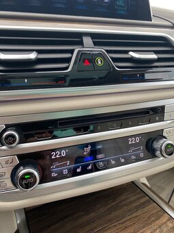 BMW 740xD Long servis BMW - 19