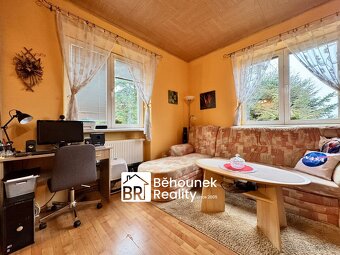 Dvougenerační dům 340 m², s částečnou půdní vestavbou a dalš - 19