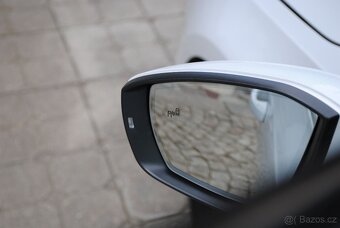 Škoda Octavia 3 kombi FACELIFT 2.0TDi 110 kW - DSG - 19