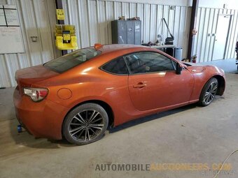 SCION FRS FR-S 2015, stejné jako BRZ a GT86, pěkné auto - 19