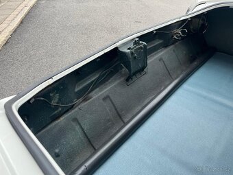 1965 Pontiac Grand Prix - 19