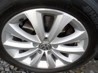 VW Passat 2.0 TDI 130 KW,Xenon,Navi.R.V.07/2014 Zachovalé - 19