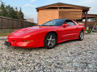 Pontiac Firebird Trans Am 5.7 LT1 V8 - 19