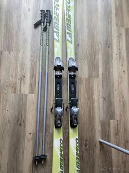 Lyže, hůlky, lyžáky - 19