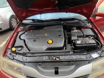 Ranault Laguna 1.9 dci rok 2003 - 19