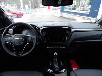 Isuzu D-Max, V-Cross Double Cab 4x4 A/T - 19