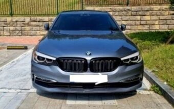 CERNA MASKA GRIL BMW rad 5 model G30 G31 G38 2014 - 2020 - 19
