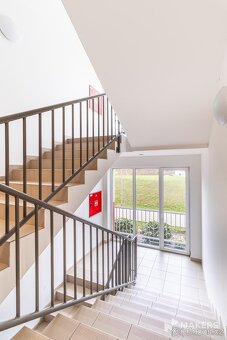 Prodej bytu 3+kk se 2 balkony a krásným výhledem, 94 m², Ber - 19