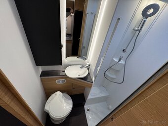 ADRIA CORAL XL 660 SL, 180 PS, AKČNÍ CENA, Alkovna - 19