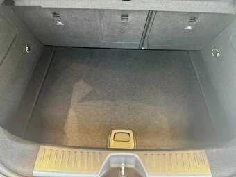 Mercedes-Benz Třídy A, 160 d - 19