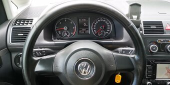 Volkswagen Touran II 1,6 TDI - 77kw. PĚKNÝ STAV - PO SERVISU - 19
