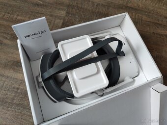 Virtualní realita PICO NEO 3 PRO - 4K 256GB - 19