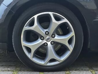 Ford Galaxy 2.2 TDCi 129kW Titanium 7 míst Navi Tažné Hagusy - 19