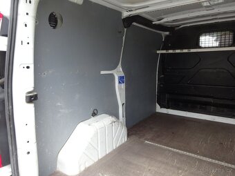 Ford Transit Custom L1H1 100 PS - 6 RYCHLOSTÍ - 19