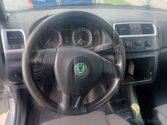 Škoda Fabia 2 Combi  1.2 51kw r.2009 - 19