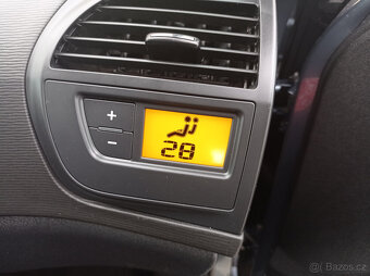 Citroen C4 Picasso 1.6 HDI ServKniha/1Maj/Klima - 19