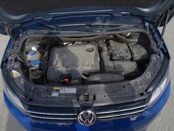Volkswagen Touran 2.0 TDI, 103 KW, r.v 12.2012, 7 míst - 19