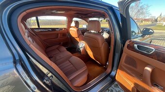 Bentley Continental Flying Spur - 19