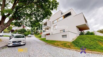 Pronájem bytu 2+kk s lodžií a garážovým stáním, 70 m2 - ul.  - 19
