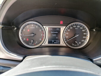 Suzuki Vitara 1.6i VVT88kw-36000km-NaviKamer9/2018JenServSUZ - 19