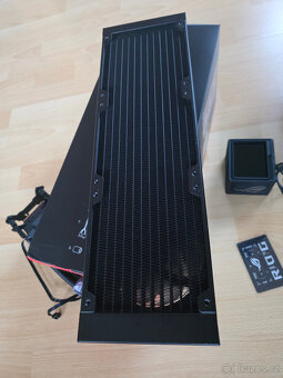 ASUS ROG Ryujin III 360 ARGB Extreme AIO CPU chladič - 19