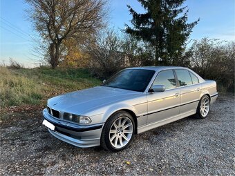 BMW e38 740i ALPINA LOOK - 19