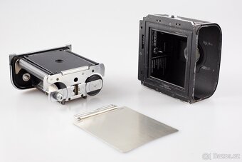 Hasselblad 500C/M chrome telo + WLF + kazeta 120 - 19