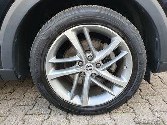 MG EHS PHEV Luxury 1.5 190kW AUT. 45tkm - záruka Autodraft - - 19