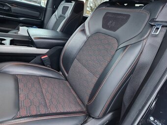 Dodge RAM 1500 5.7 V8 Crew Cab r.v.2022 - 19