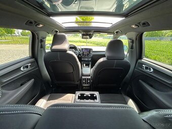Volvo XC40, R-Design Mild Hybrid - 19