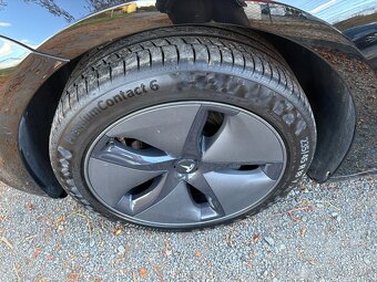 Tesla Model 3 SR+ DPH, ZÁRUKA, TZ, AUTOPILOT - 19