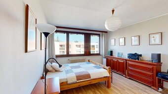Prodej řadového rodinného domu 221 m2 + pozemek 229 m2, Prah - 19