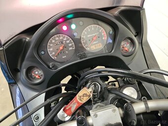 Honda XL 650 V Transalp rok 2005 - 19