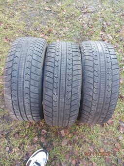 3x Zimní gumy KLEBER  195/50 R15  3x 5MM - 19