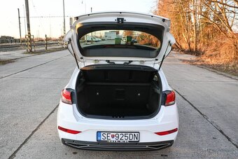 Hyundai i30 1.5 T-GDi mHEV iMT Family - 19